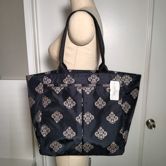 LeSportsac Everygirl Zip top Tote Black Print - Picture 1 of 6
